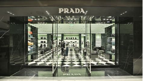 negozi verde prada|prada online shopping.